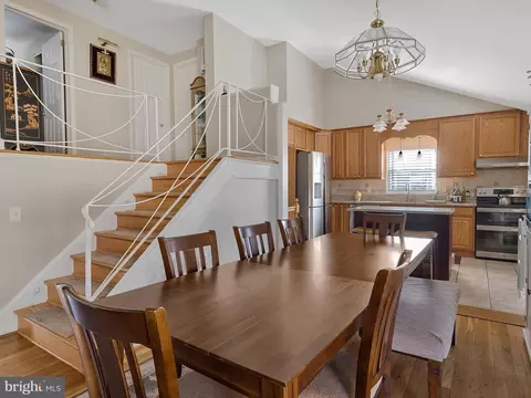 Dining - 1512 Vivian Ct, Silver Spring, MD 20902 photo 1 of 1