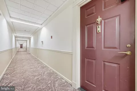 Entry Way - 15107 Interlachen Dr #2-1006, Silver Spring, MD 20906 photo 1 of 2