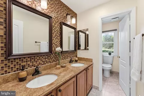 Bath - 712 Brandon Green Dr, Silver Spring, MD 20904 photo 5 of 5