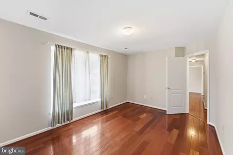 Bedroom - 712 Brandon Green Dr, Silver Spring, MD 20904 photo 6 of 6
