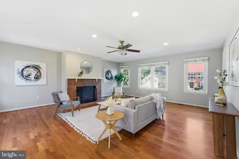 Living - 712 Brandon Green Dr, Silver Spring, MD 20904 photo 3 of 5