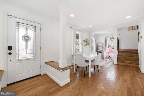 Entry Way - 9115 Bradford Rd, Silver Spring, MD 20901 photo 2 of 6
