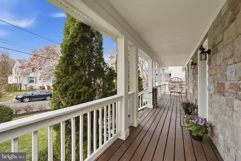 Exterior - 9115 Bradford Rd, Silver Spring, MD 20901 photo 4 of 12