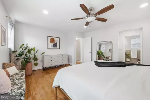 Bedroom - 9115 Bradford Rd, Silver Spring, MD 20901 photo 4 of 11