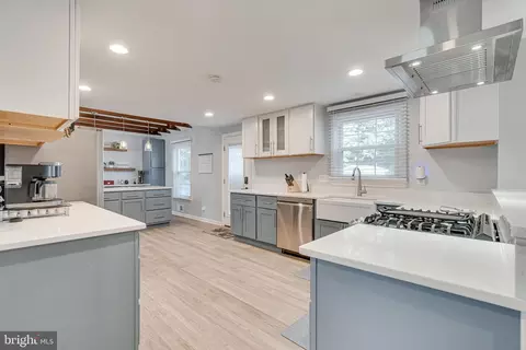 Kitchen - 8501 Aqueduct Rd, Potomac, MD 20854 photo 1 of 7