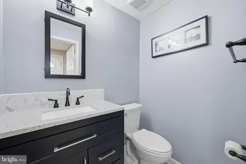 Bath - 14219 Castle Blvd #126-18, Silver Spring, MD 20904 photo 1 of 6