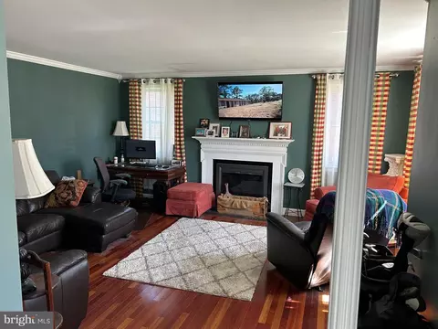 2217 Westview Dr, Silver Spring, MD 20910 photo 3