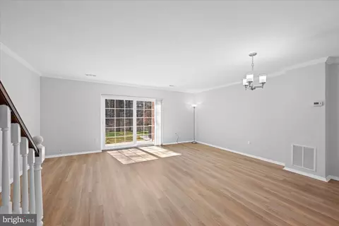 Living - 3720 Ferrara Dr #5, Silver Spring, MD 20906 photo 1 of 3