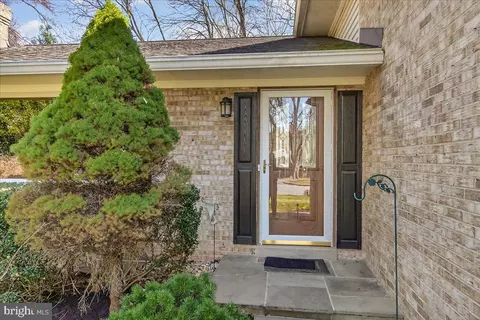 Entry Way - 19005 Plummer Dr, Germantown, MD 20876 photo 1 of 6