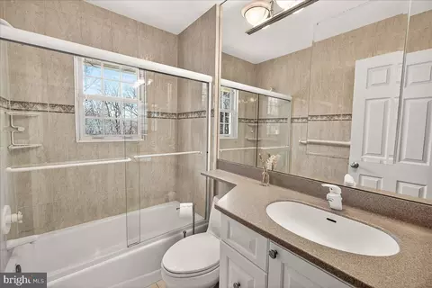 Bath - 19005 Plummer Dr, Germantown, MD 20876 photo 3 of 3