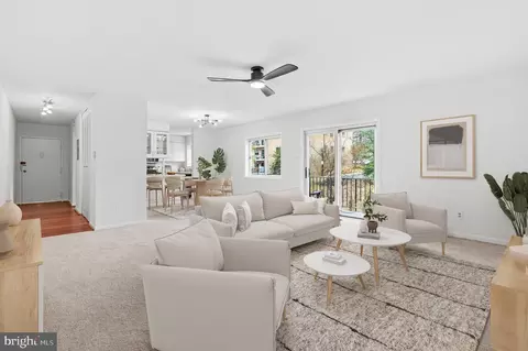 10606 Montrose Ave #203, Bethesda, MD 20814