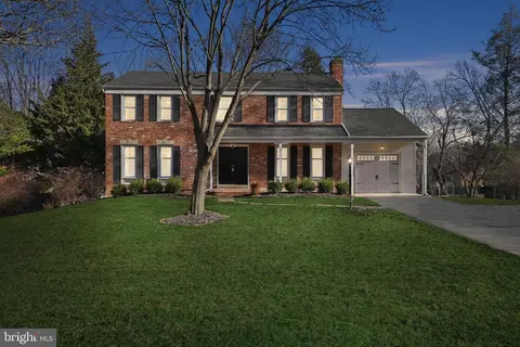 16905 Briardale Rd, Derwood, MD 20855