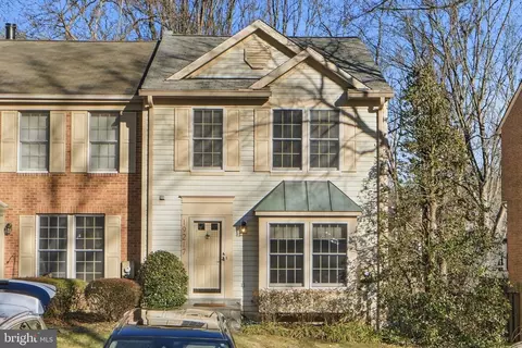 19217 Cross Ridge Dr, Germantown, MD 20874