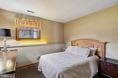 Bedroom - 705 Marshall Manor Dr, Silver Spring, MD 20905 photo 8 of 10
