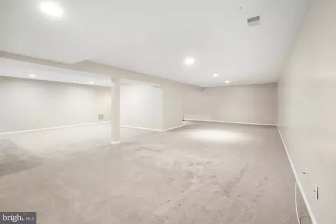Other - 10 Meyer Point Ct, Potomac, MD 20854 photo 11 of 18