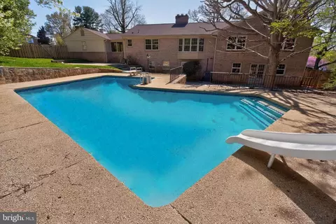 Exterior - 217 Kimblewick Dr, Silver Spring, MD 20904 photo 7 of 10