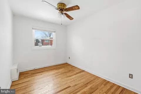 Bedroom - 4008 Adams Dr, Silver Spring, MD 20902 photo 1 of 2