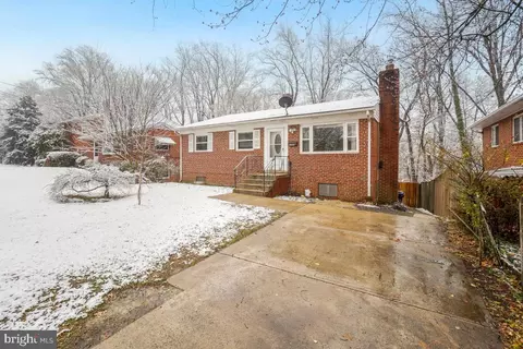 4008 Adams Dr, Silver Spring, MD 20902
