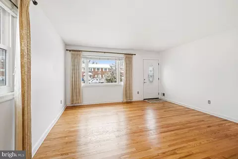 Living - 4008 Adams Dr, Silver Spring, MD 20902 photo 3 of 7