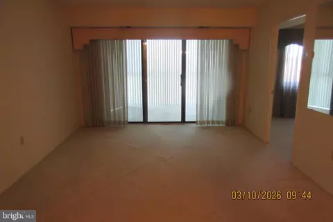 Living - 15101 Interlachen Dr #1-806, Silver Spring, MD 20906 photo 2 of 2