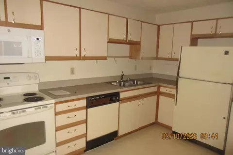 Other - 15101 Interlachen Dr #1-806, Silver Spring, MD 20906 photo 3 of 9