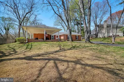 Exterior - 14212 Rippling Brook Dr, Silver Spring, MD 20906 photo 7 of 7