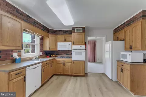 Kitchen - 14212 Rippling Brook Dr, Silver Spring, MD 20906 photo 1 of 1