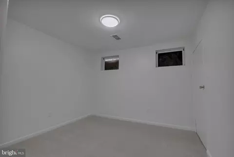 Bedroom - 14212 Rippling Brook Dr, Silver Spring, MD 20906 photo 6 of 6