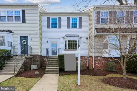 168 Bent Twig Ln #294, Gaithersburg, MD 20878
