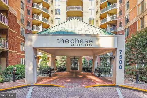 7500 Woodmont Ave #S522, Bethesda, MD 20814