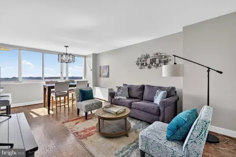 1220 Blair Mill Rd #1403, Silver Spring, MD 20910 photo 3