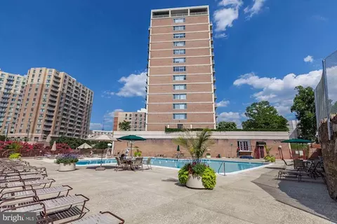 1220 Blair Mill Rd #1403, Silver Spring, MD 20910 photo 32