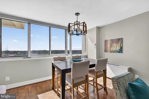 1220 Blair Mill Rd #1403, Silver Spring, MD 20910 photo 6