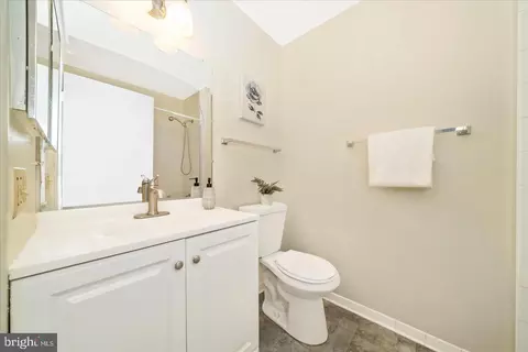 15316 Pine Orchard Dr #82-2H, Silver Spring, MD 20906 photo 34