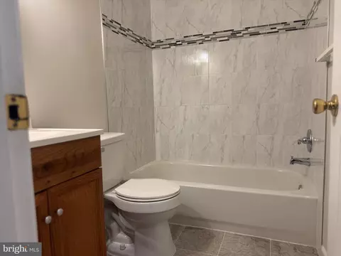 10829 Bucknell Dr #33, Silver Spring, MD 20902 photo 16