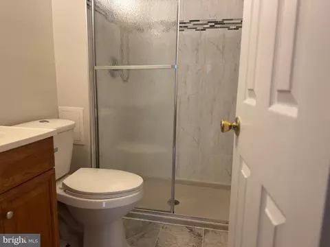 10829 Bucknell Dr #33, Silver Spring, MD 20902 photo 17