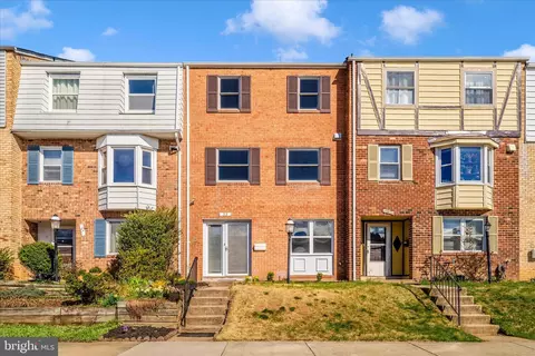 55 Timber Rock Rd, Gaithersburg, MD 20878