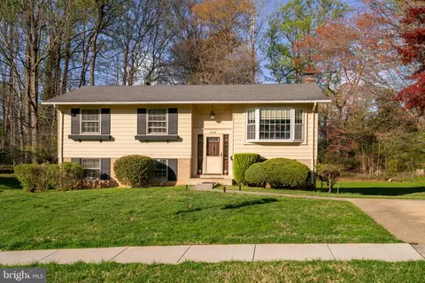 4709 Iris Pl, Rockville, MD 20853