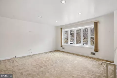 Living - 808 Johnson Ave, Silver Spring, MD 20904 photo 1 of 4
