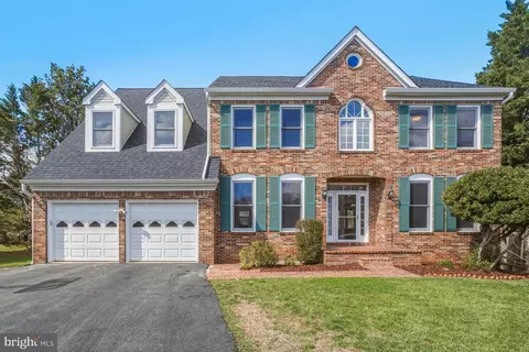5 Driscoll Ct, Gaithersburg, MD 20878