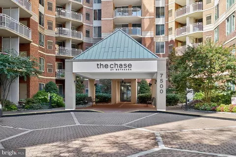 7500 Woodmont Ave #S901, Bethesda, MD 20814