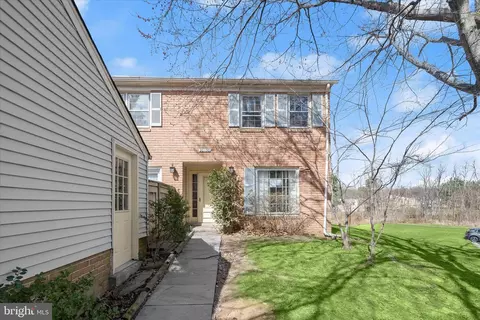 20130 Waringwood Way, Gaithersburg, MD 20886