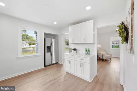 Entry Way - 12304 Livingston St, Silver Spring, MD 20902 photo 2 of 2