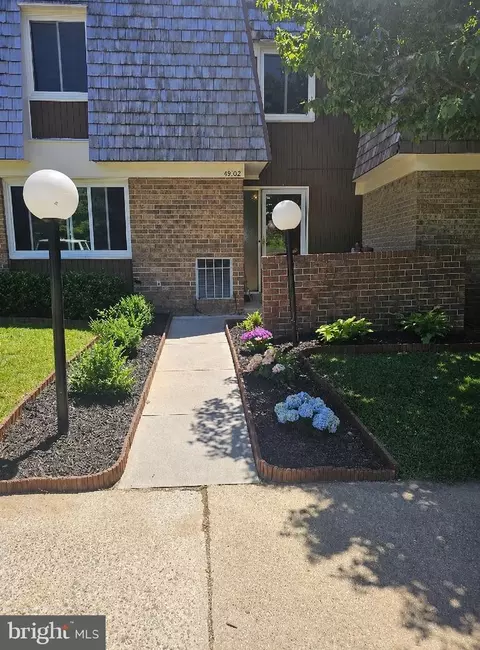 19103 Capehart Dr, Montgomery Village, MD 20886