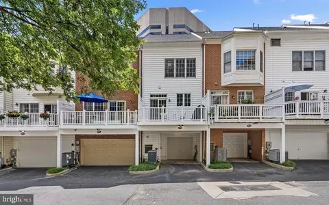 Exterior - 8509 2nd Ave, Silver Spring, MD 20910 photo 1 of 3