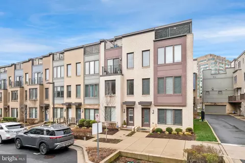 6738 Eames Way, Bethesda, MD 20817