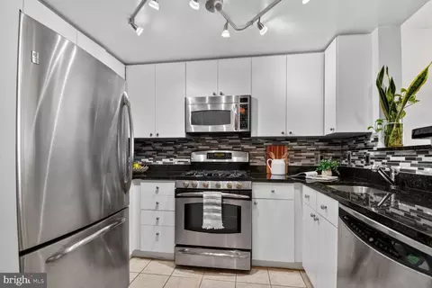 930 Wayne Ave #1302, Silver Spring, MD 20910 photo 22
