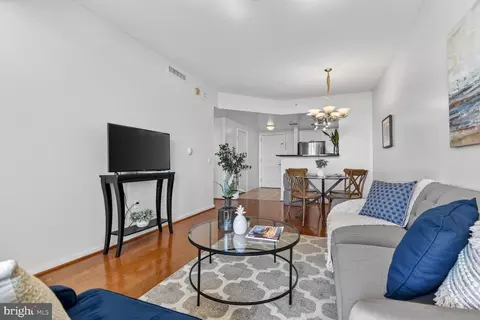 930 Wayne Ave #1302, Silver Spring, MD 20910 photo 14