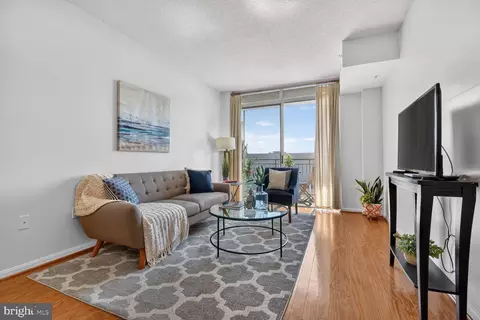 930 Wayne Ave #1302, Silver Spring, MD 20910 photo 7