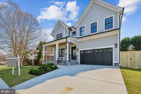 5312 Bangor Dr, Kensington, MD 20895